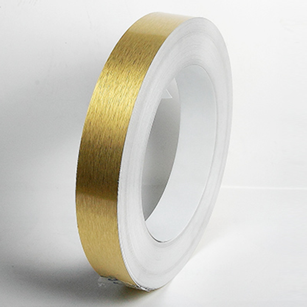 Aluprofil 3D strojní bočnice Al0,6 60mm (role 95m) kartačovaná zlatá
