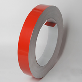 Aluprofil 3D strojní bočnice Al0,6 60mm (role 95m) červená